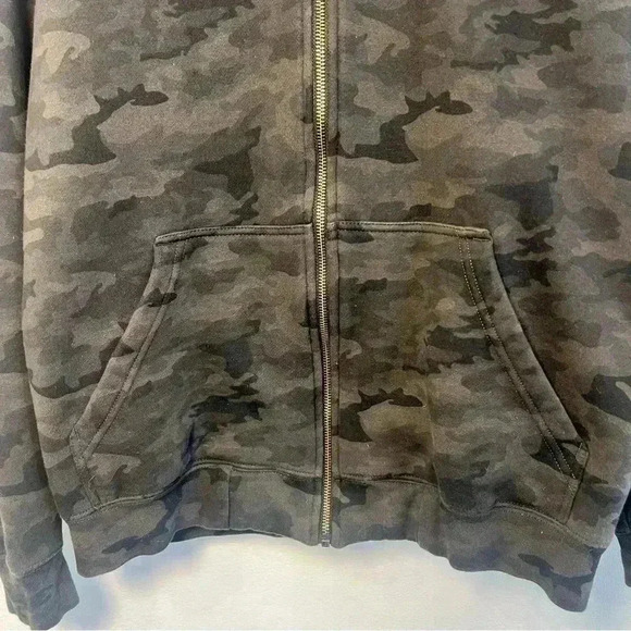CAT Men’s Trademark Full Zip Camouflage Hoodie Size Large - Picture 2 of 14